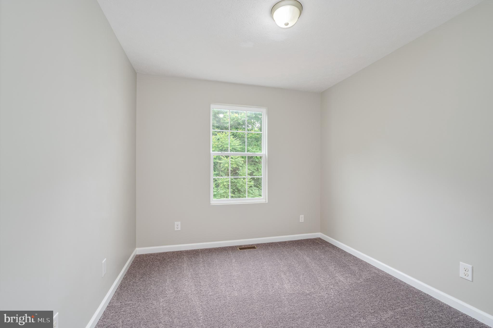 INWOOD VILLAGE - Residential