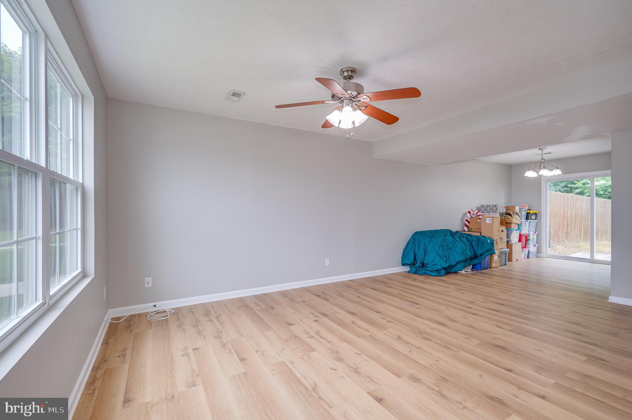 INWOOD VILLAGE - Residential