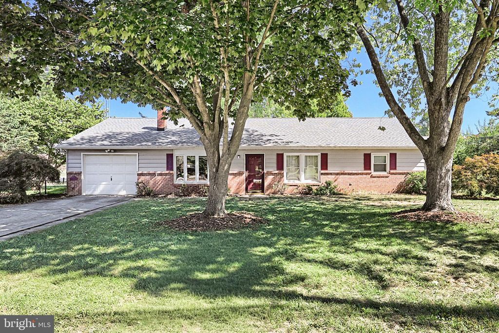 Photo of 326 Park Heights Boulevard, HANOVER, PA 17331 (MLS # PAYK2090964)