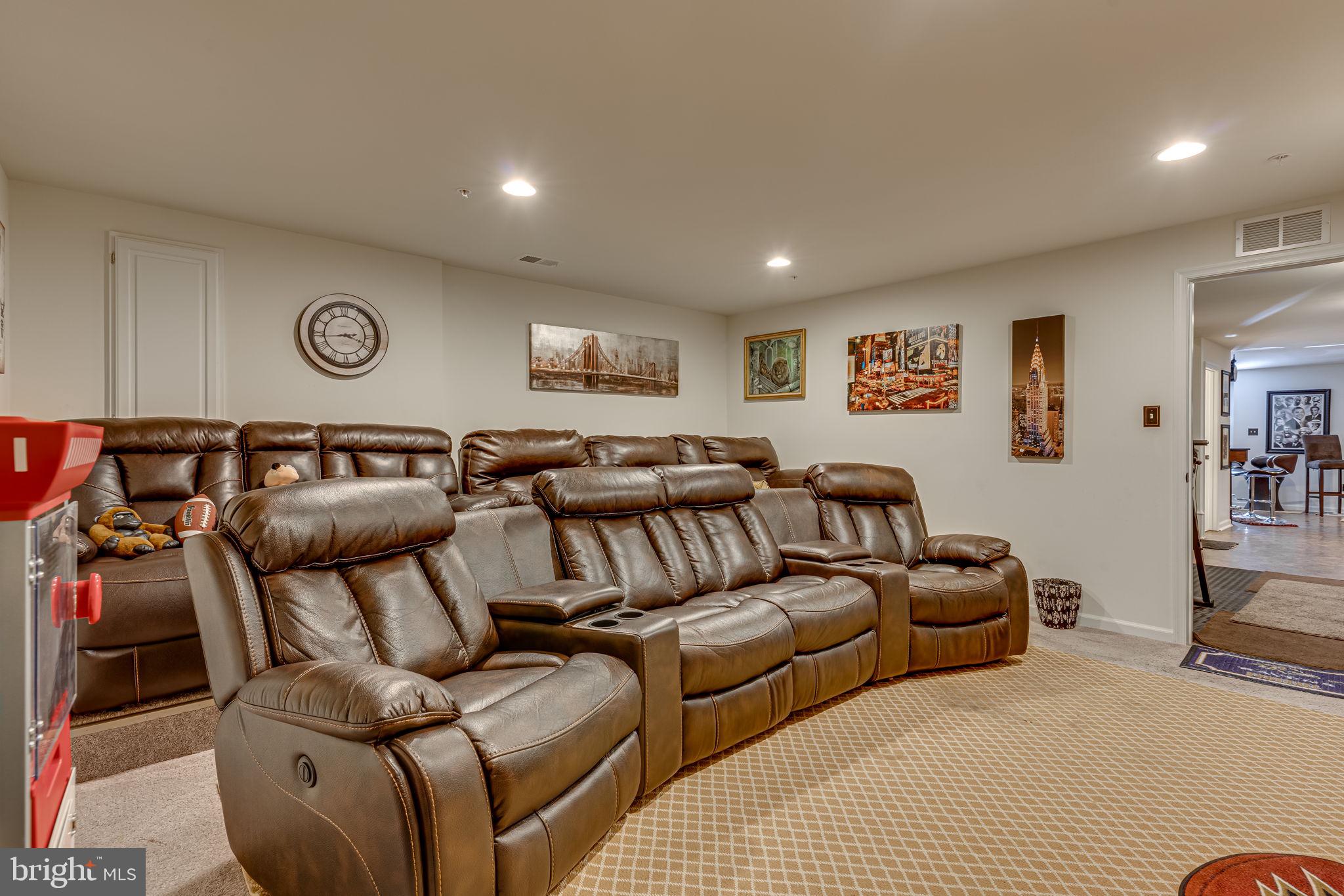 SCOTLAND HEIGHTS - Residential