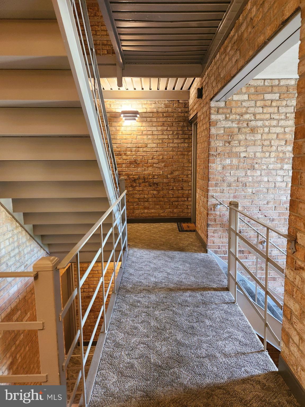 WALNUT GROVE - Residential Lease