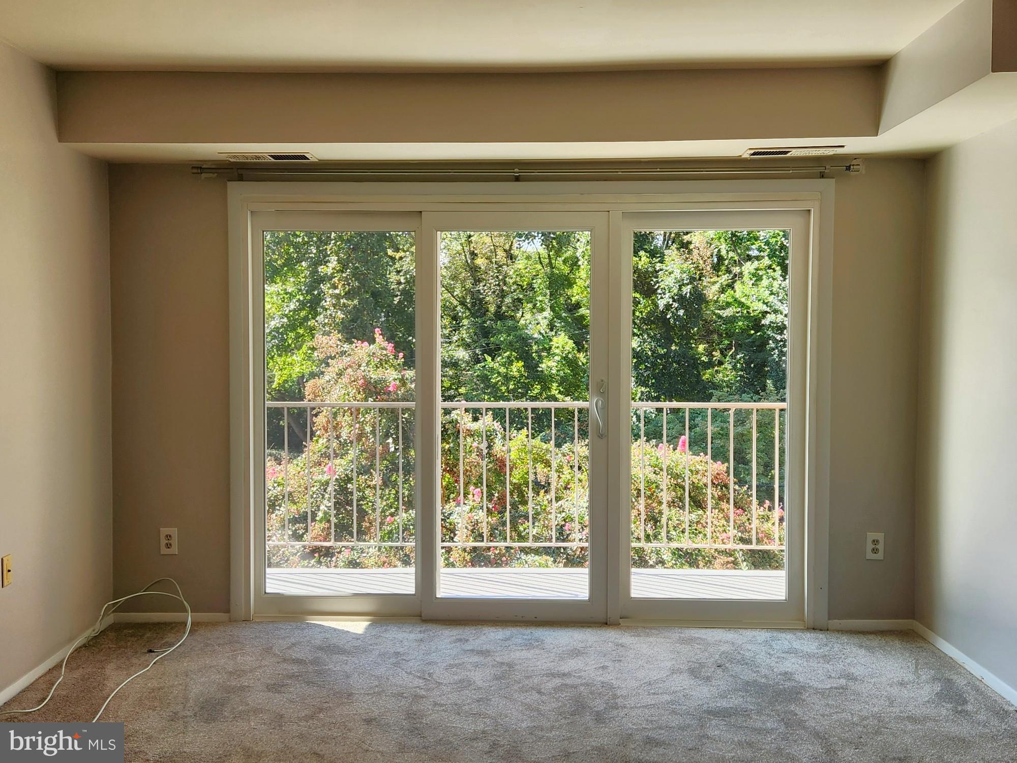 WALNUT GROVE - Residential Lease