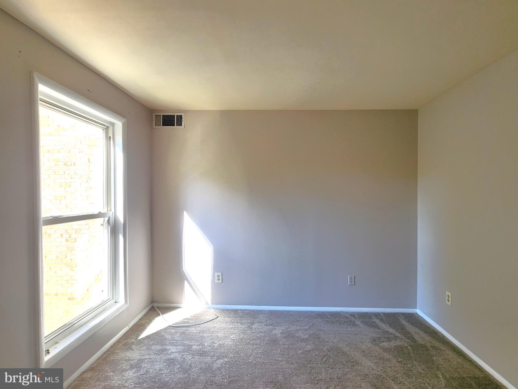 WALNUT GROVE - Residential Lease