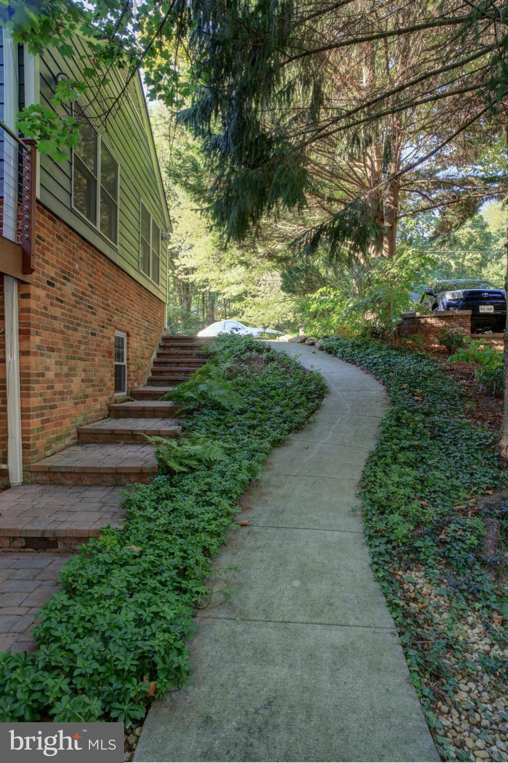 DEARBORN TERRACE - Residential