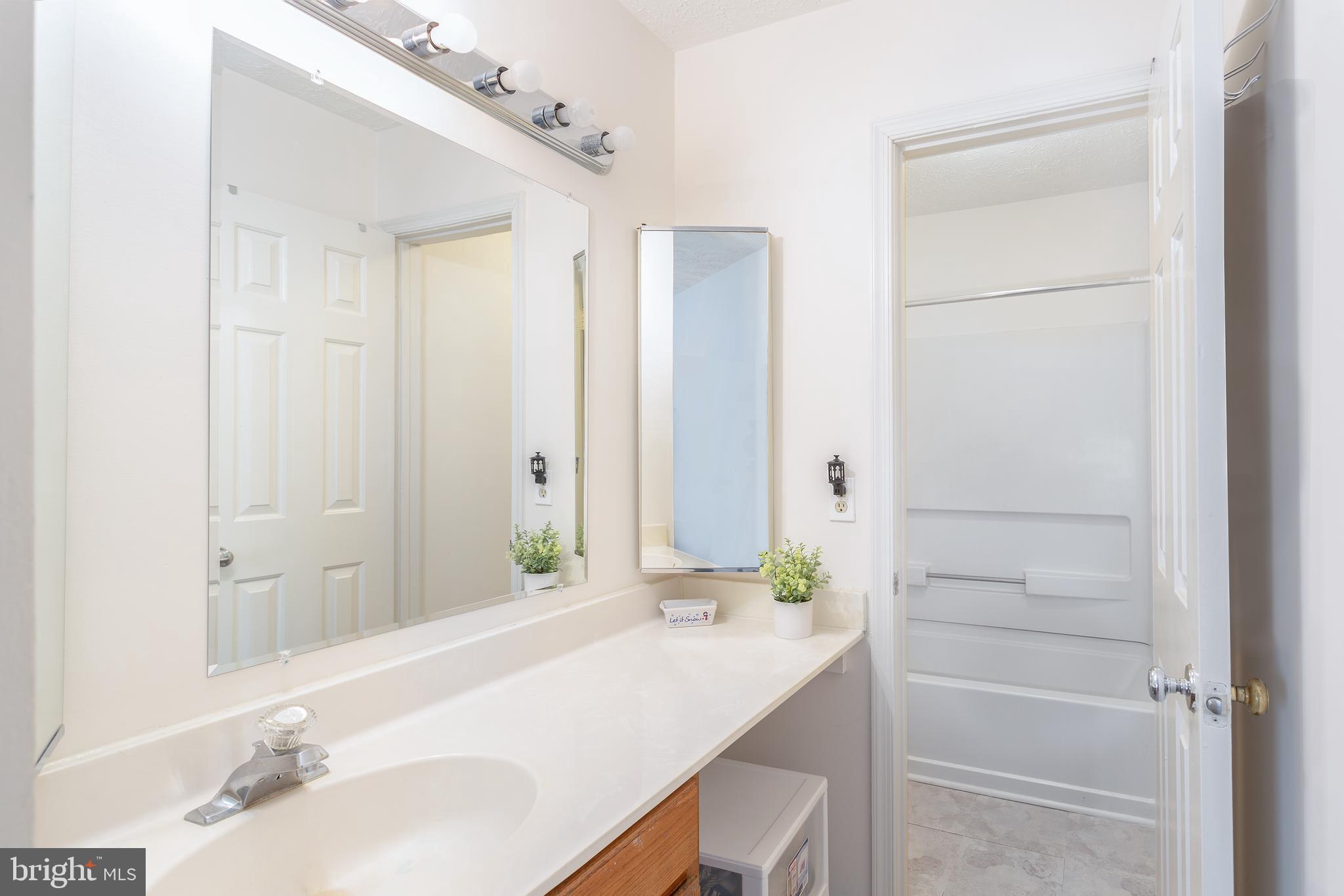 OAKWOOD SUB - Residential