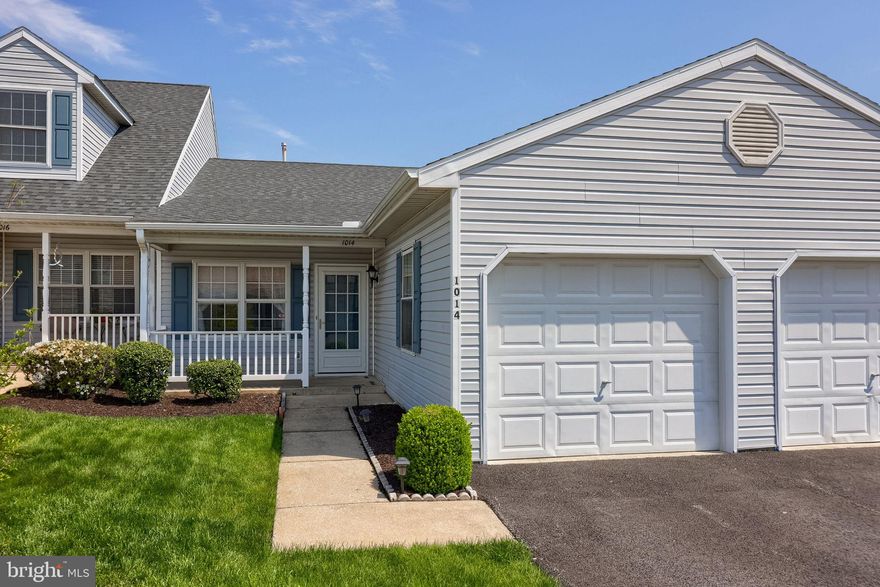Enjoy the ease of one floor - low maintenance living! Susquehanna Village Condo Association provides many amenities such as walking paths, clubhouse. lawn care, and common area maintenance. This single-story residence features a bright and open layout. It boasts freshly installed carpet in the living room, dining room, and hallway. Enjoy peace of mind with a newer air conditioning unit and hot water heater. The living and dining spaces are seamlessly connected, making them ideal for entertaining, and there's an eat-in kitchen nearby. At the end of the hall, you'll find a primary bedroom featuring generous closet space. Additionally, there’s a second bedroom with a sliding glass door that opens to the patio. The full bathroom is designed to be handicap accessible. Great location - Easy access to Rt. 30 and I-83. Just minutes
to UPMC Memorial Hospital and OSS Medical Center.
