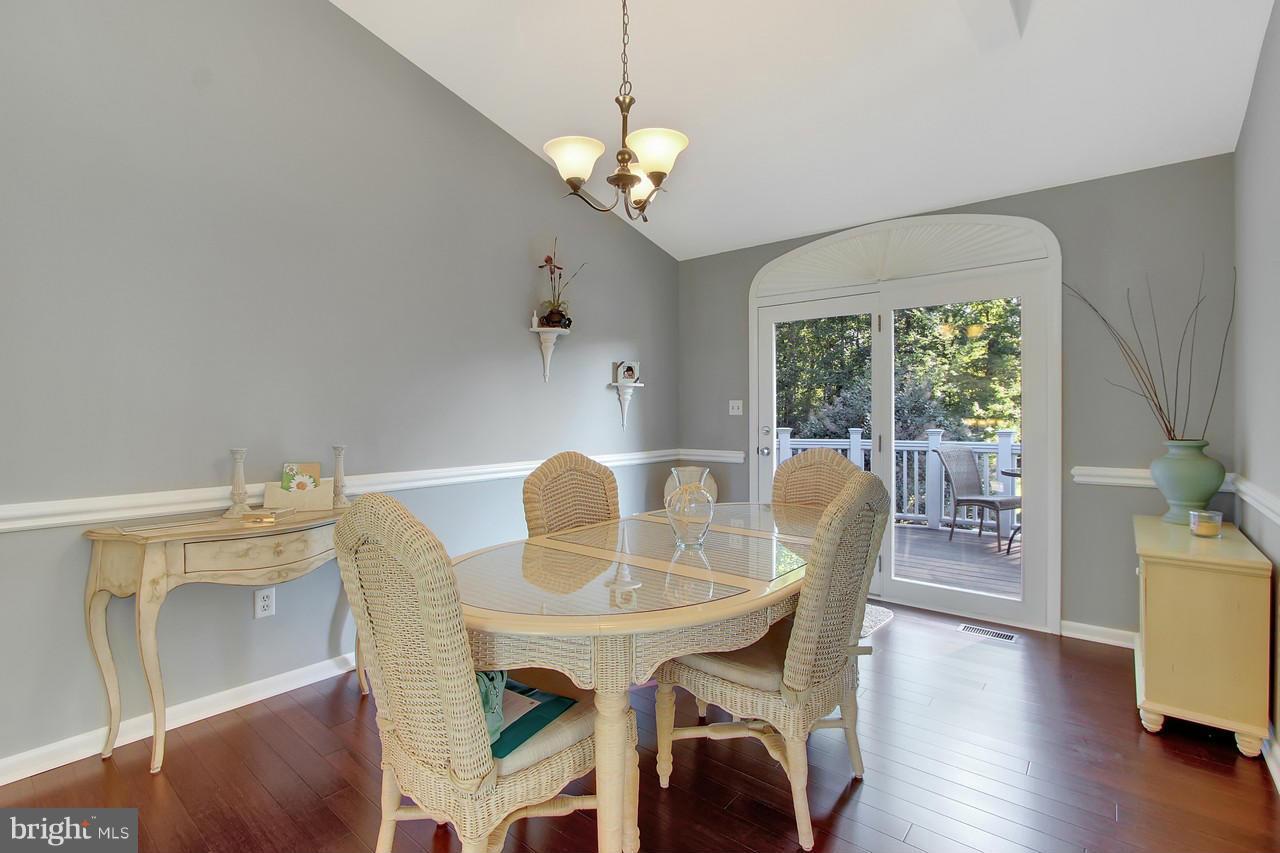 MEADOW STREAM - Residential