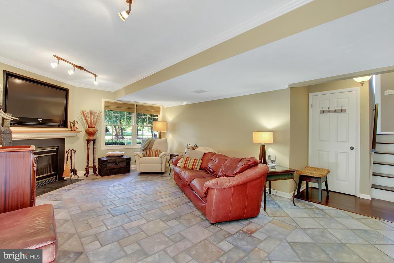 MEADOW STREAM - Residential