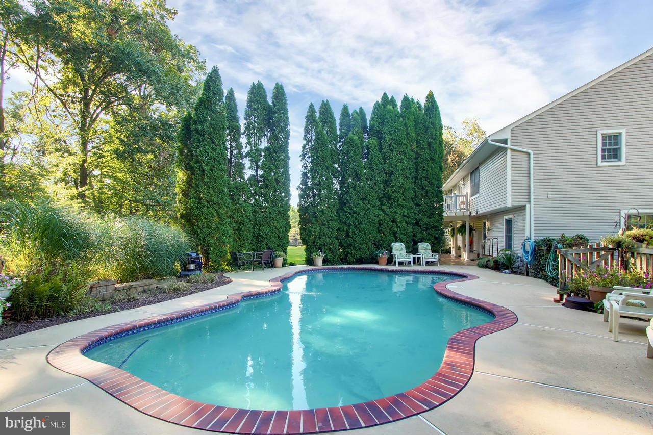 MEADOW STREAM - Residential