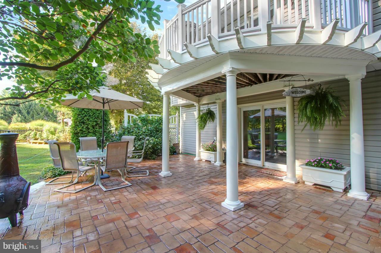 MEADOW STREAM - Residential