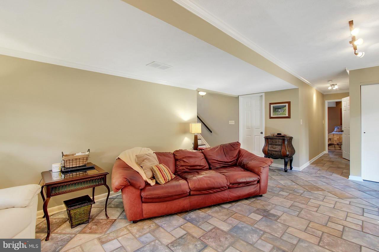 MEADOW STREAM - Residential