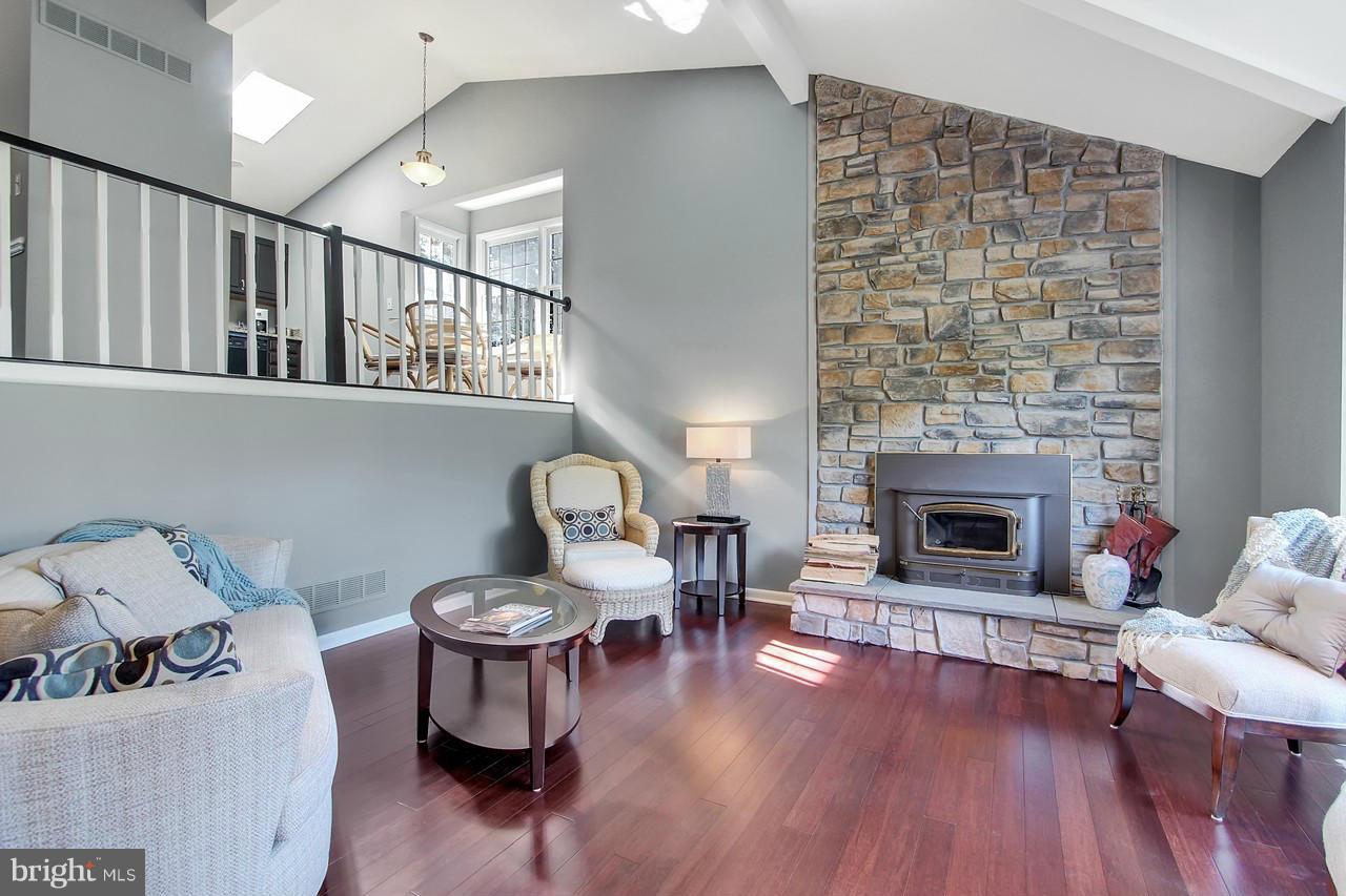 MEADOW STREAM - Residential