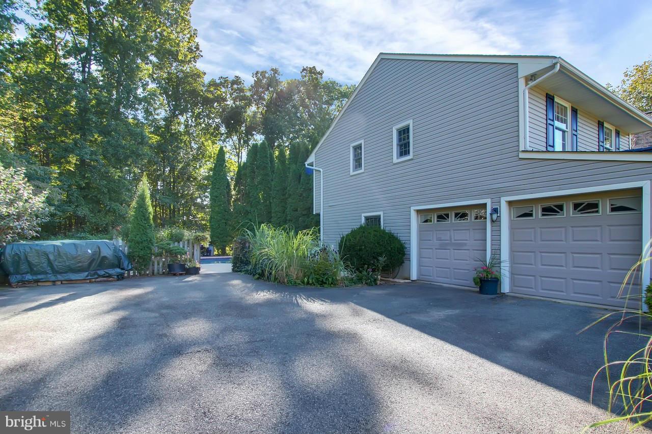 MEADOW STREAM - Residential