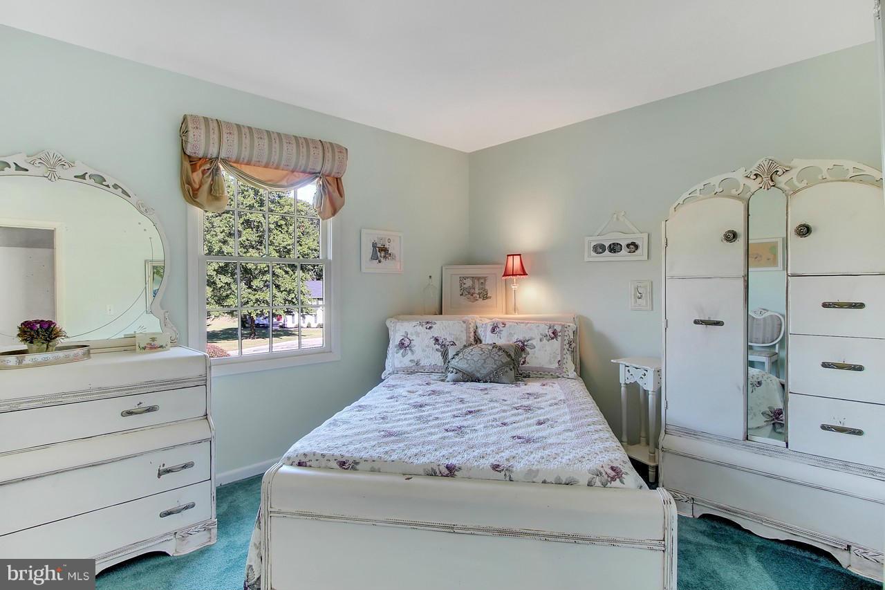 MEADOW STREAM - Residential