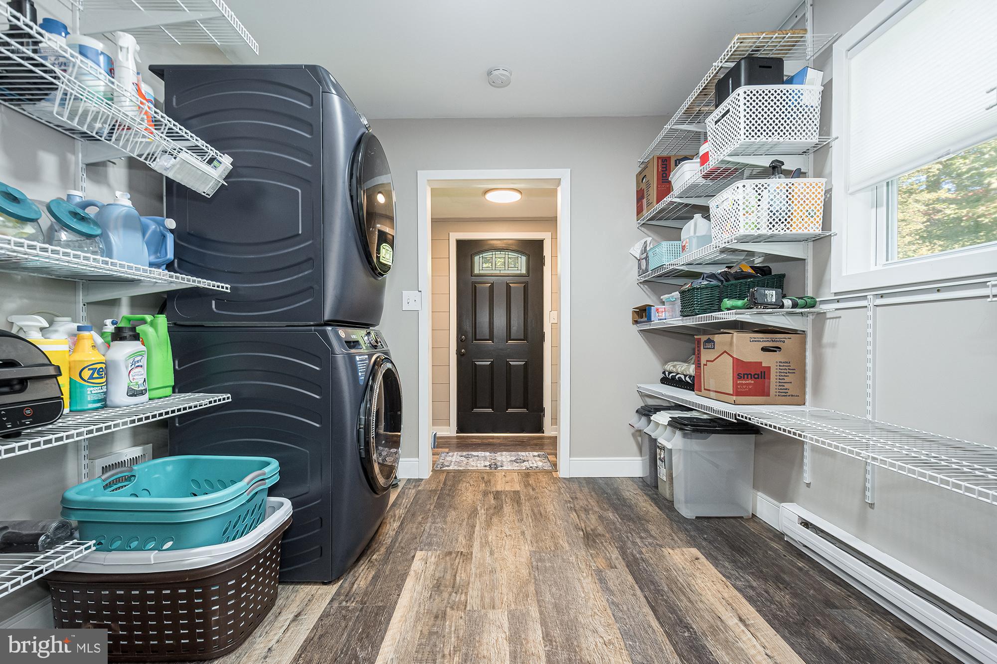 MOUNTAIN LAKE PARK - Residential