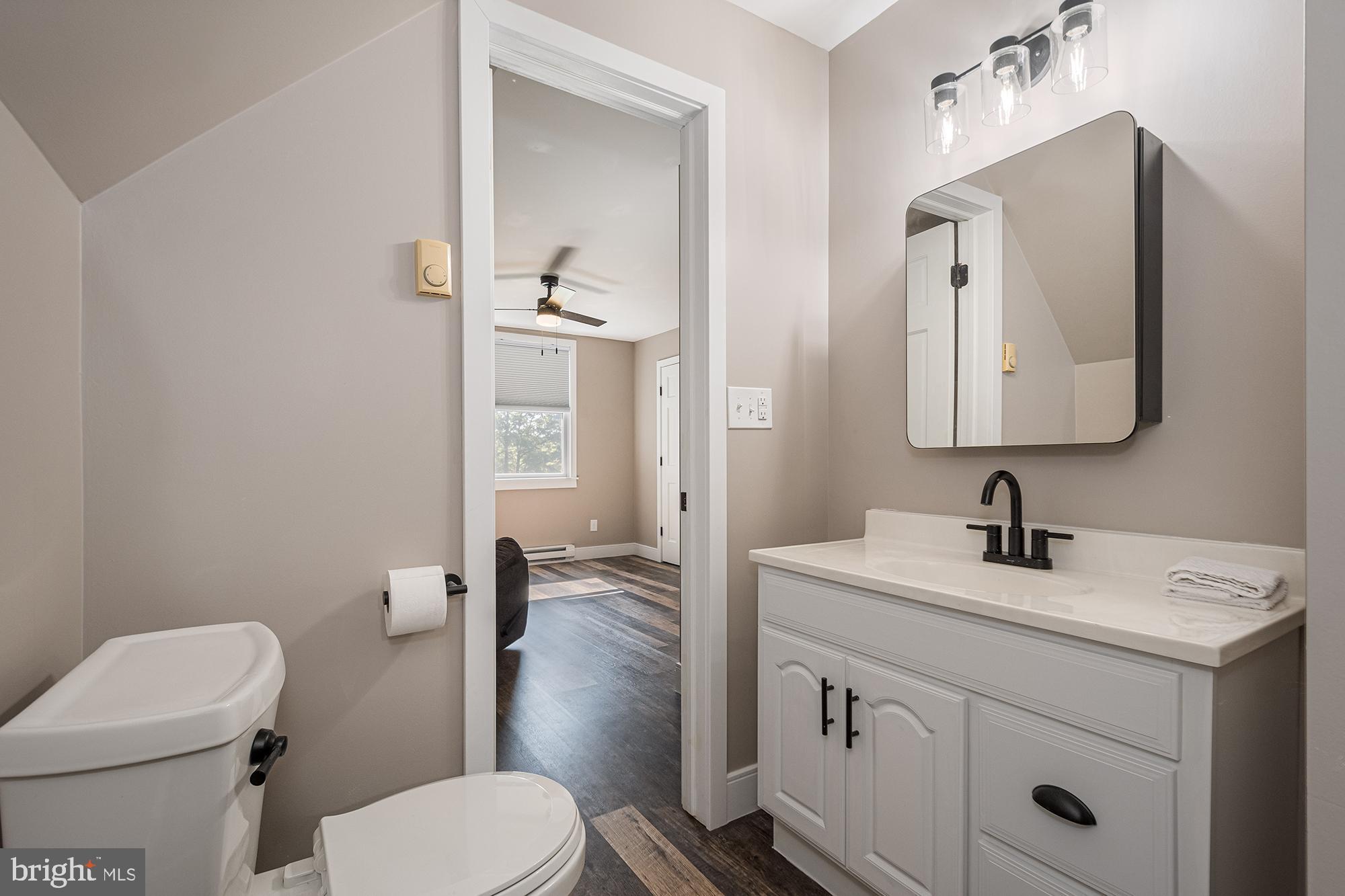 MOUNTAIN LAKE PARK - Residential