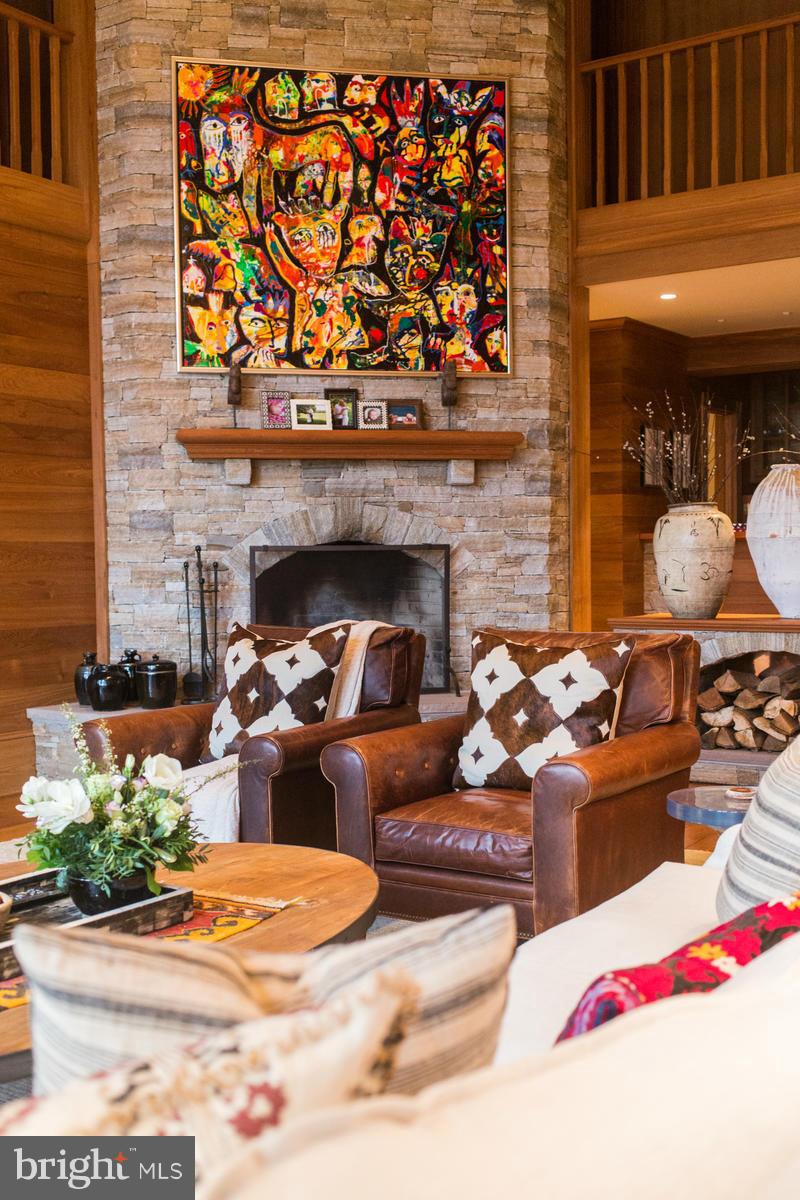 WORTHINGTON VALLEY - Farm