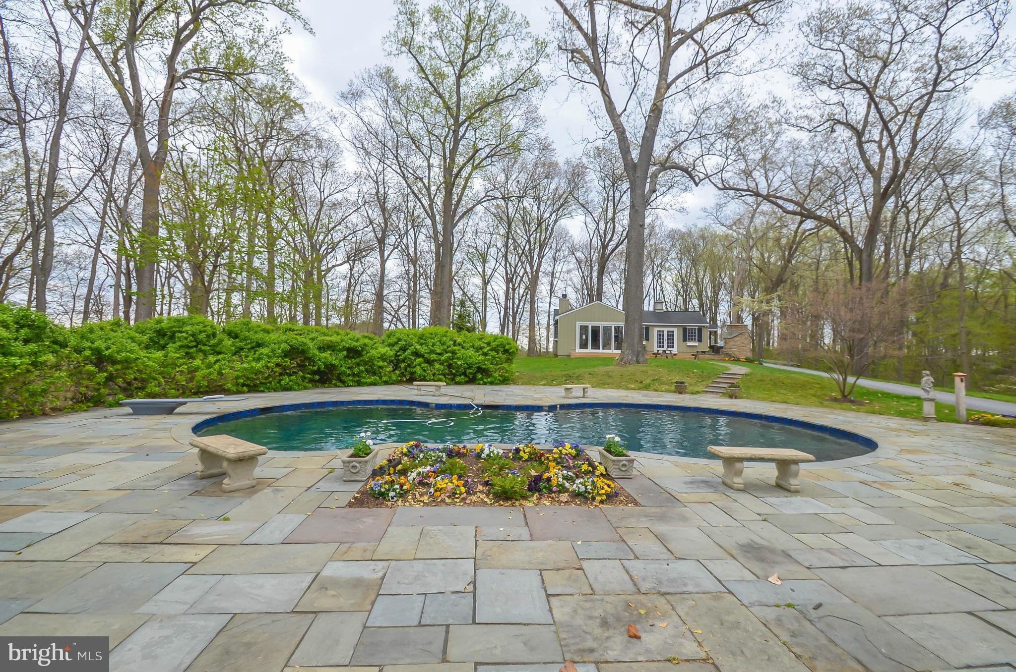 WORTHINGTON VALLEY - Farm