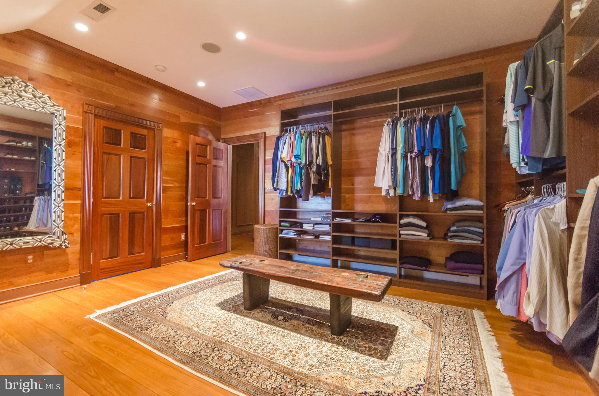 WORTHINGTON VALLEY - Farm