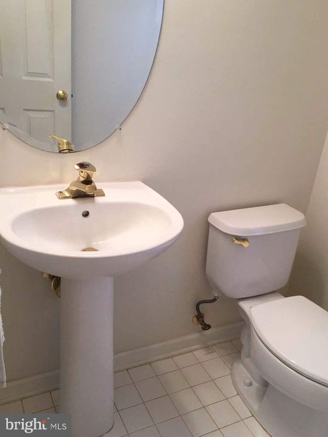 MONROE CHASE - Residential