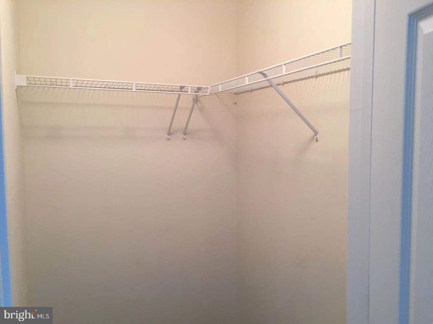 MONROE CHASE - Residential