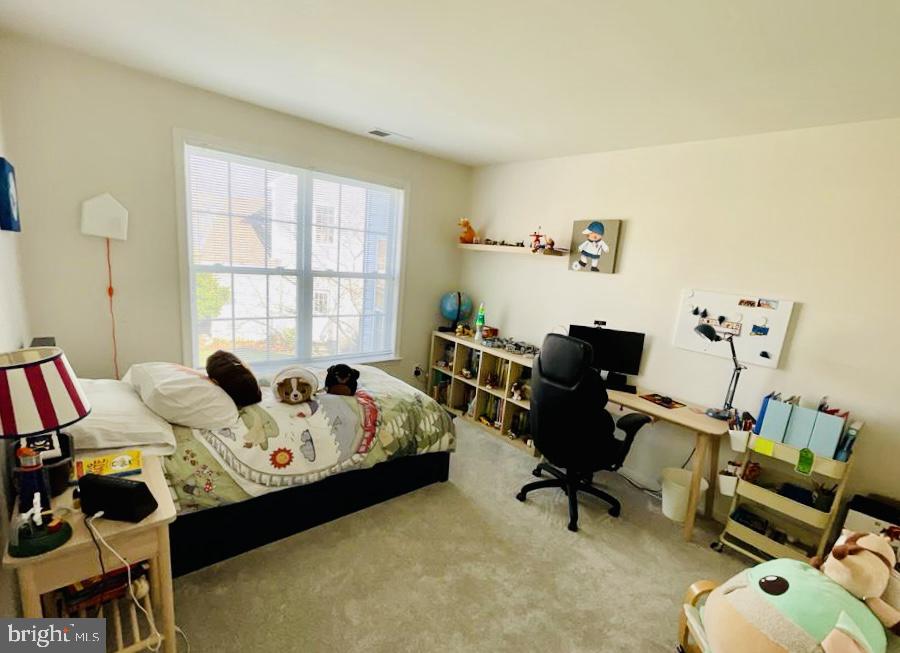 MONROE CHASE - Residential