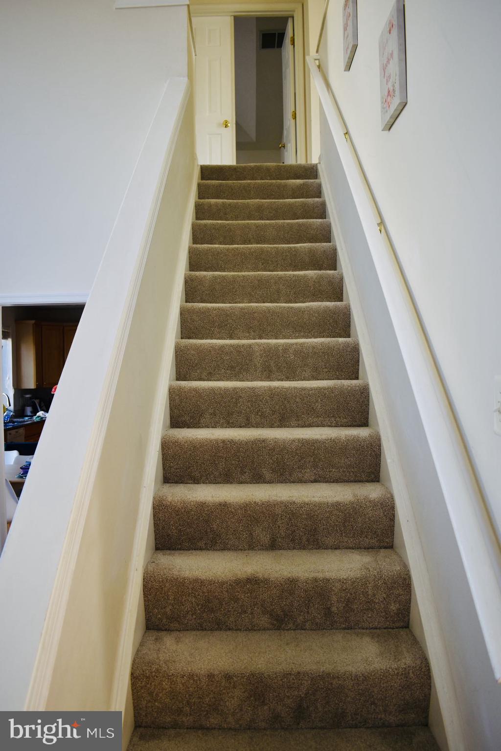 MONROE CHASE - Residential