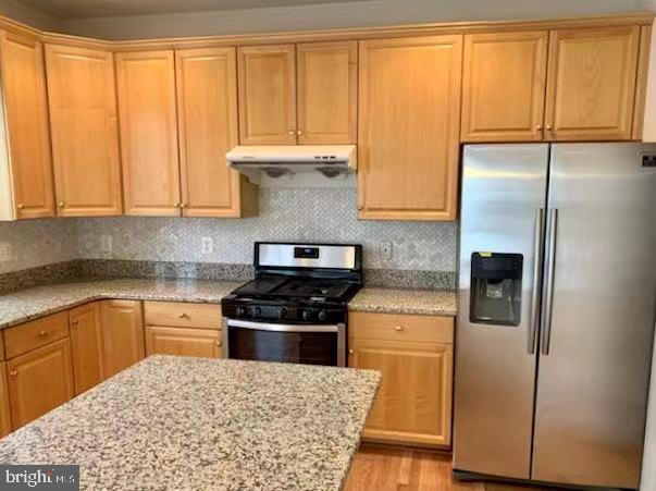 MONROE CHASE - Residential