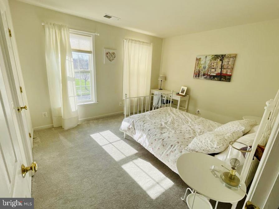 MONROE CHASE - Residential