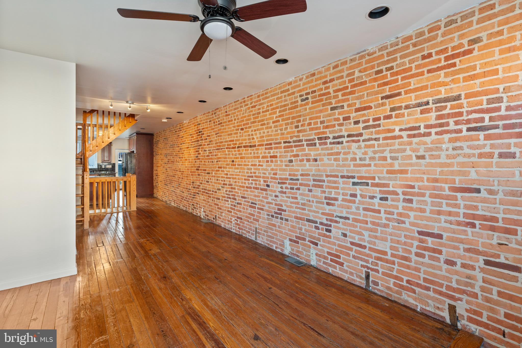 RIVERSIDE - Residential