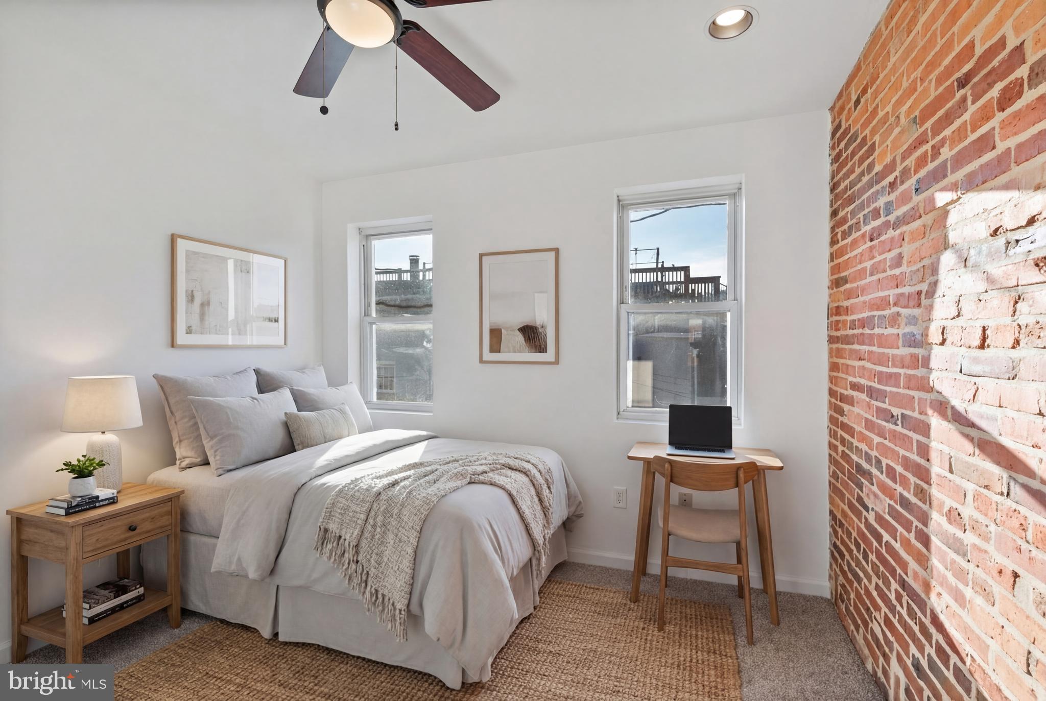 RIVERSIDE - Residential