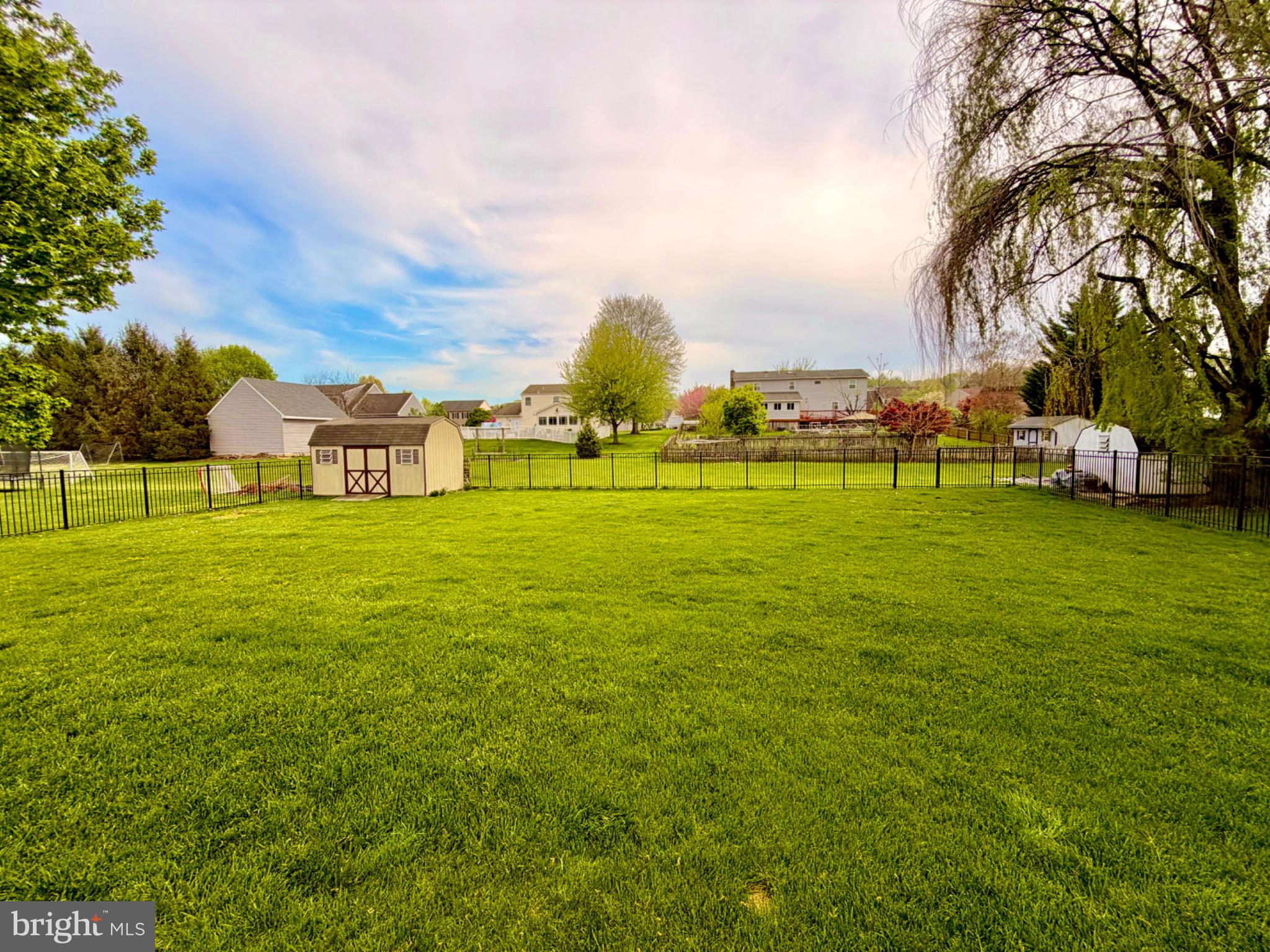 SOUTH LONDONDERRY - Residential