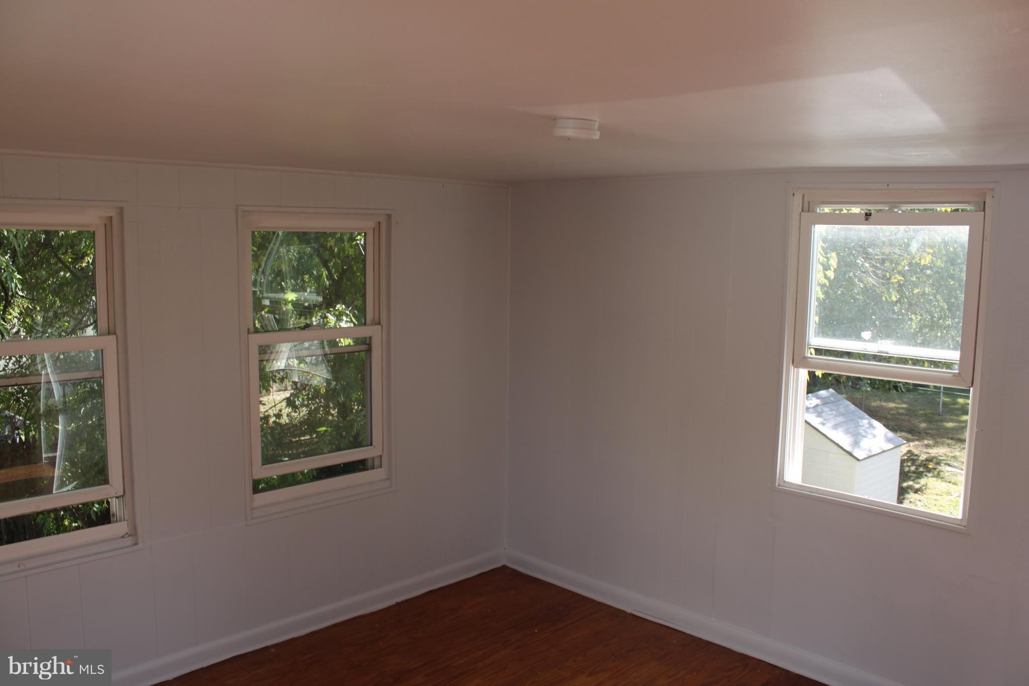 AIRPORT - Residential Lease