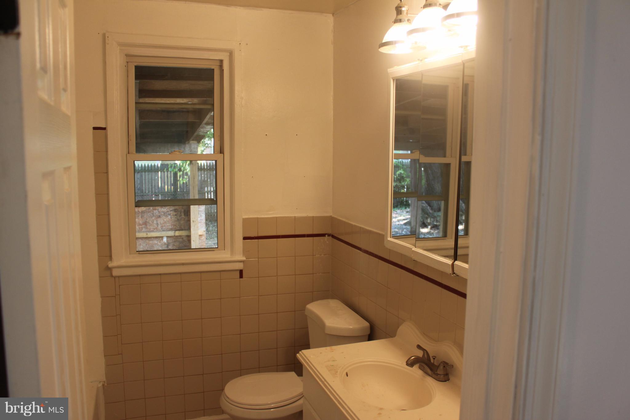 AIRPORT - Residential Lease