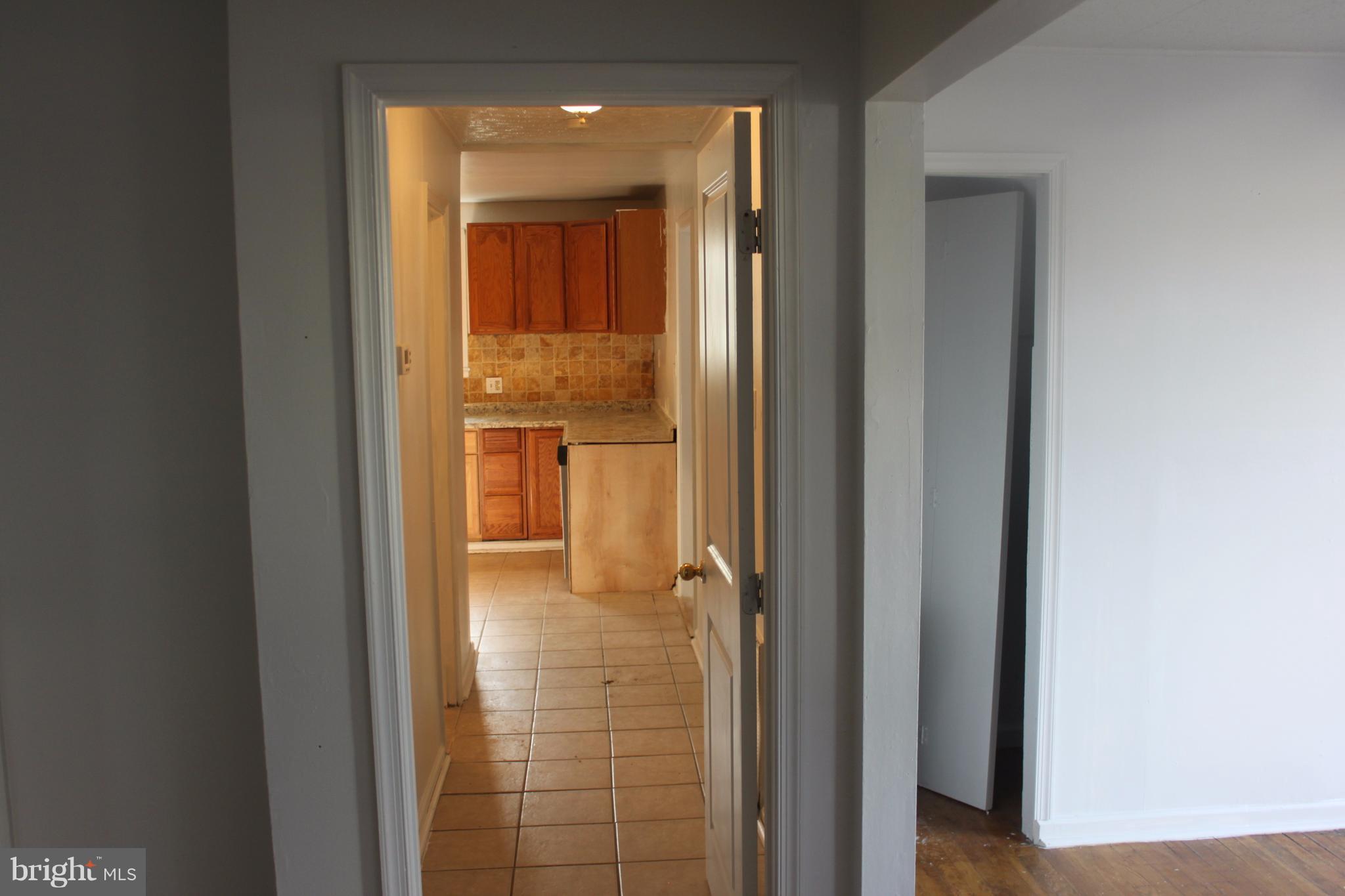 AIRPORT - Residential Lease