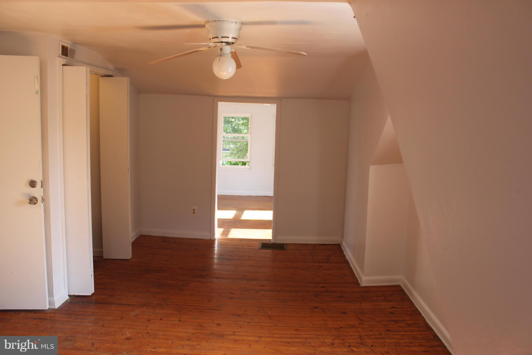 AIRPORT - Residential Lease