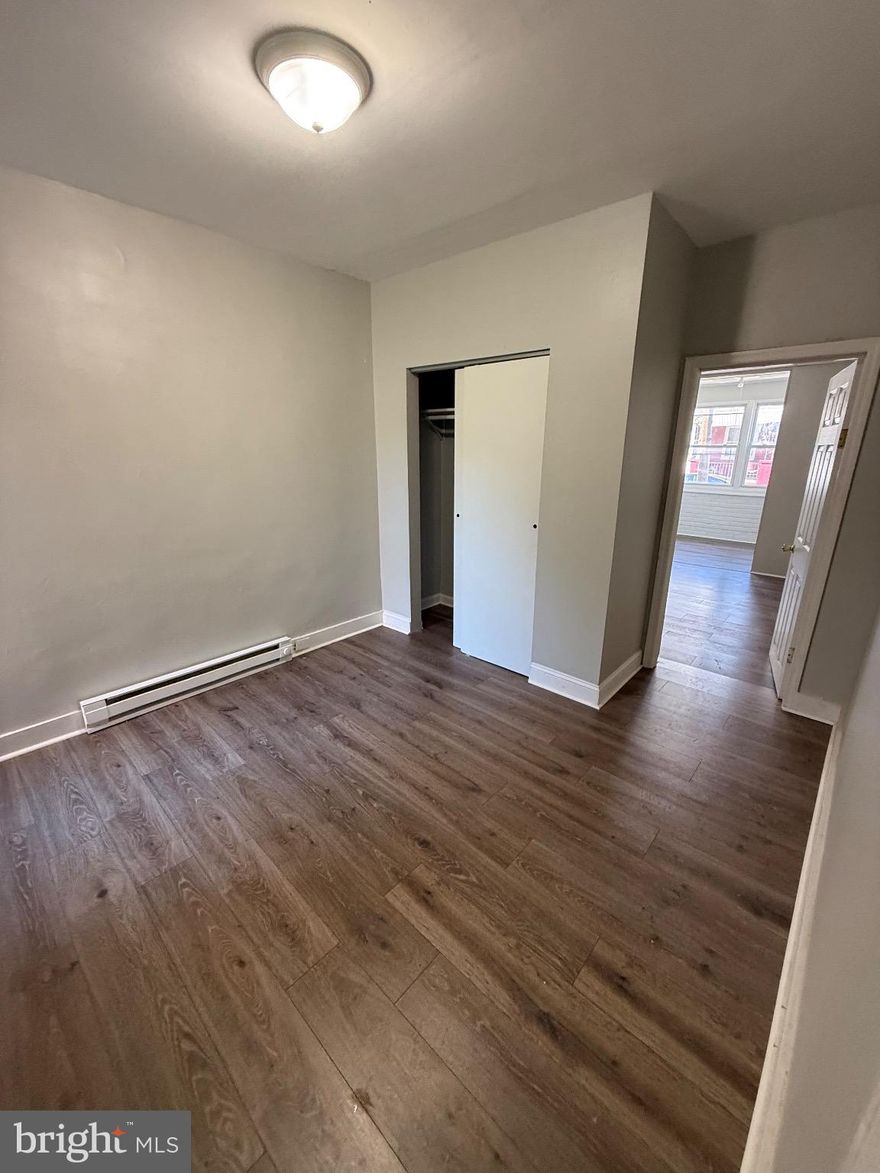 Renovated Duplex in Upper Darby. Very close to 69th Street Transprtation Center! 2 beautiful One Bedroom Apartments. Large second floor unit is rented for $1100 per month. First floor is currently vacant. Previously rented for $1000 per month.
Tenants pay their own utilities. Owner pays Water. Average $70 per month.