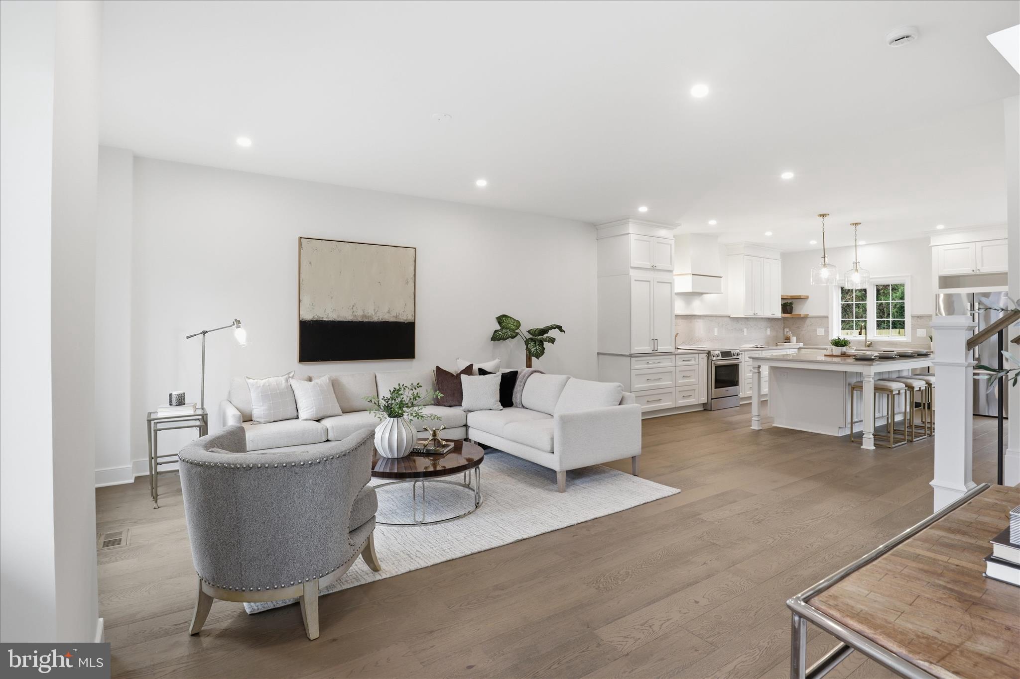 CLAREMONT - Residential