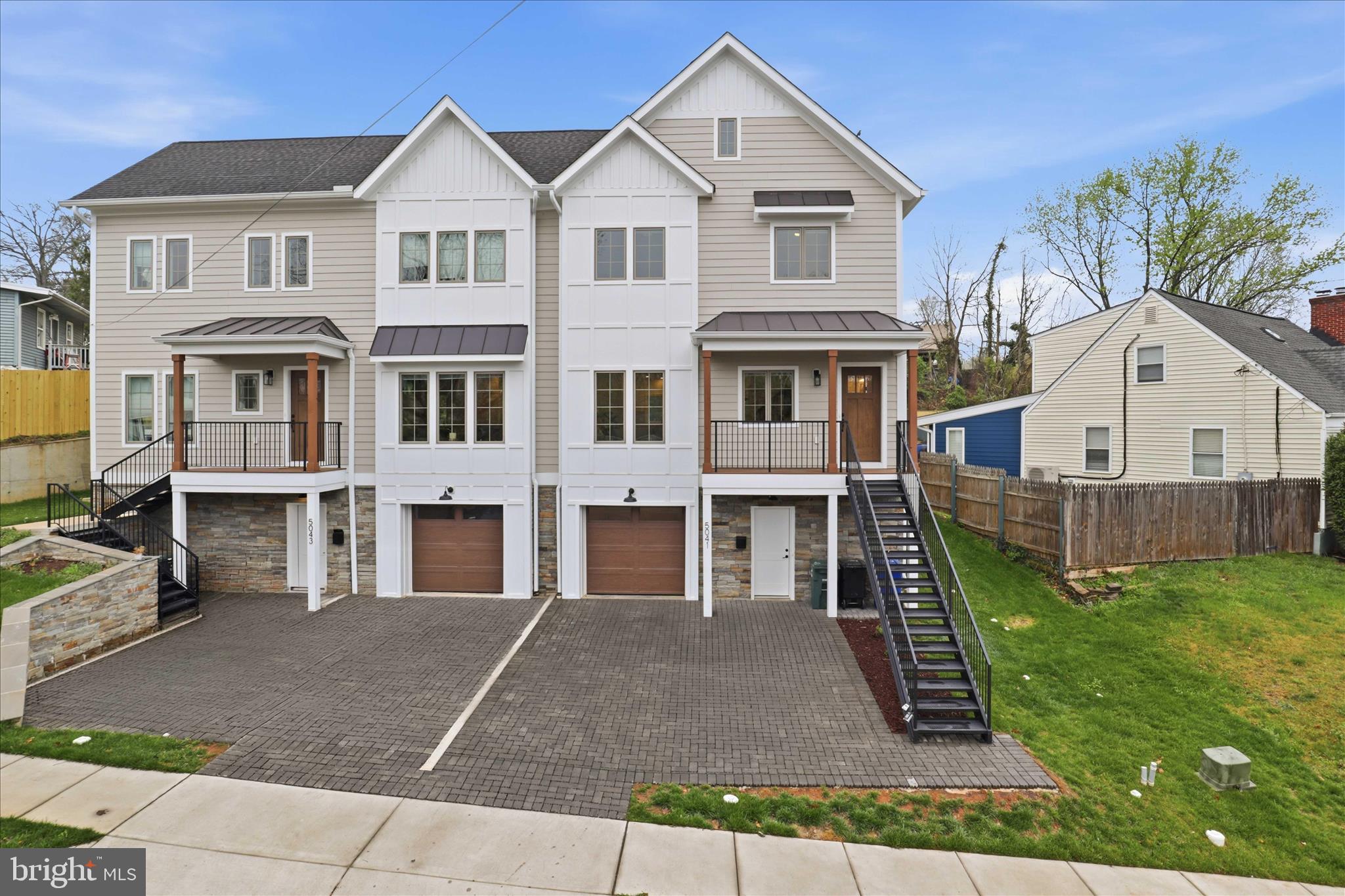 CLAREMONT - Residential