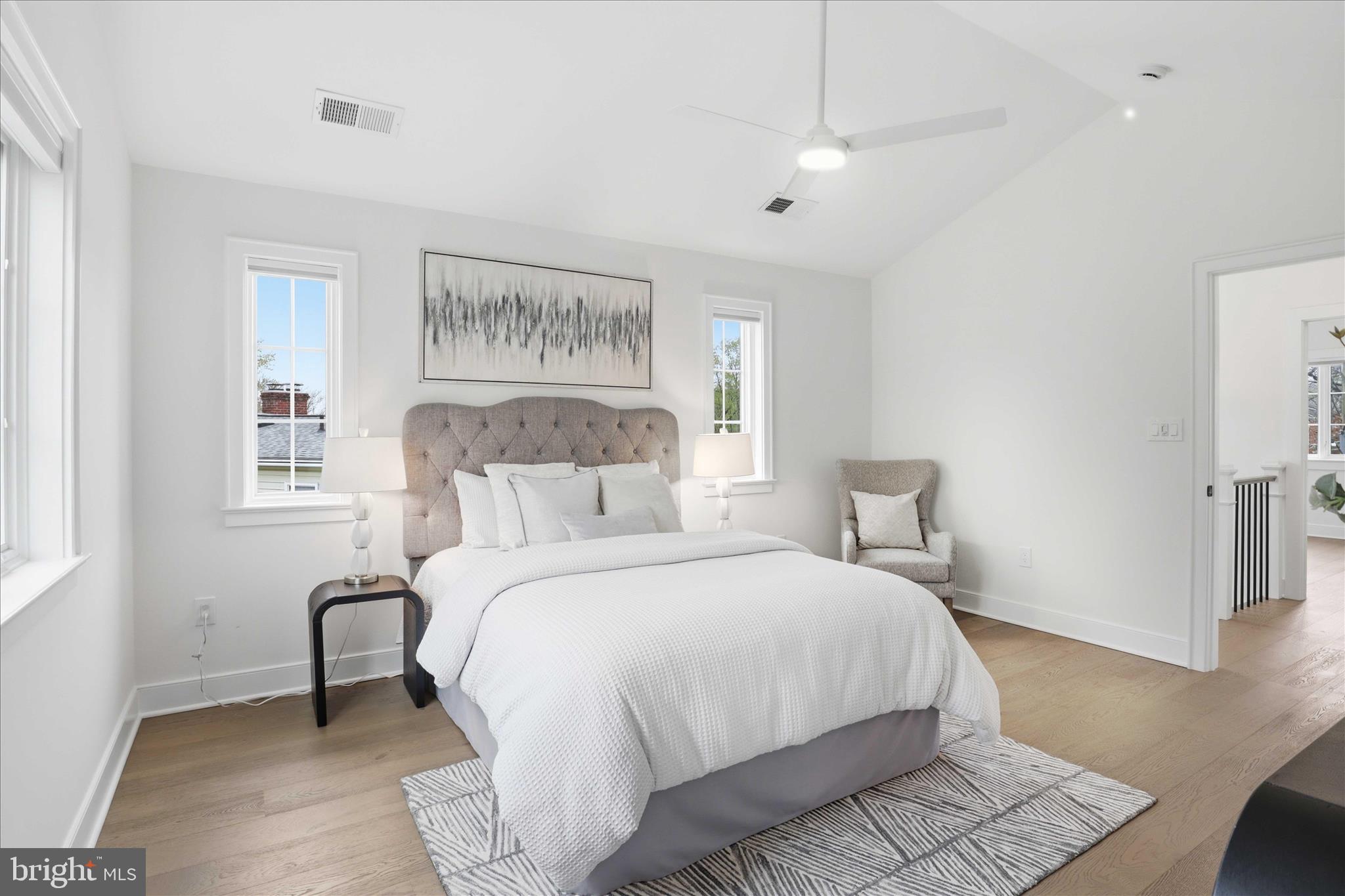 CLAREMONT - Residential