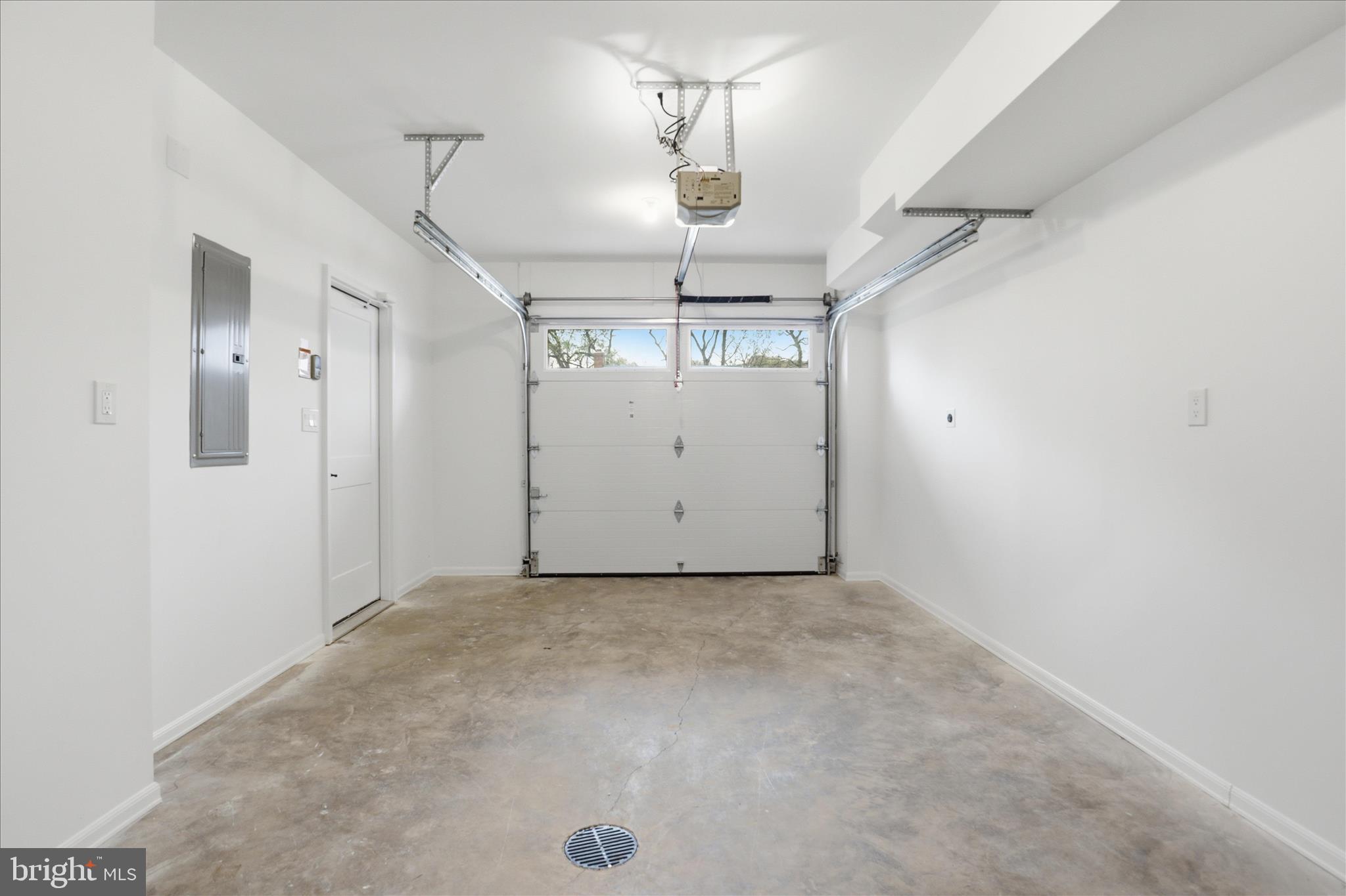 CLAREMONT - Residential