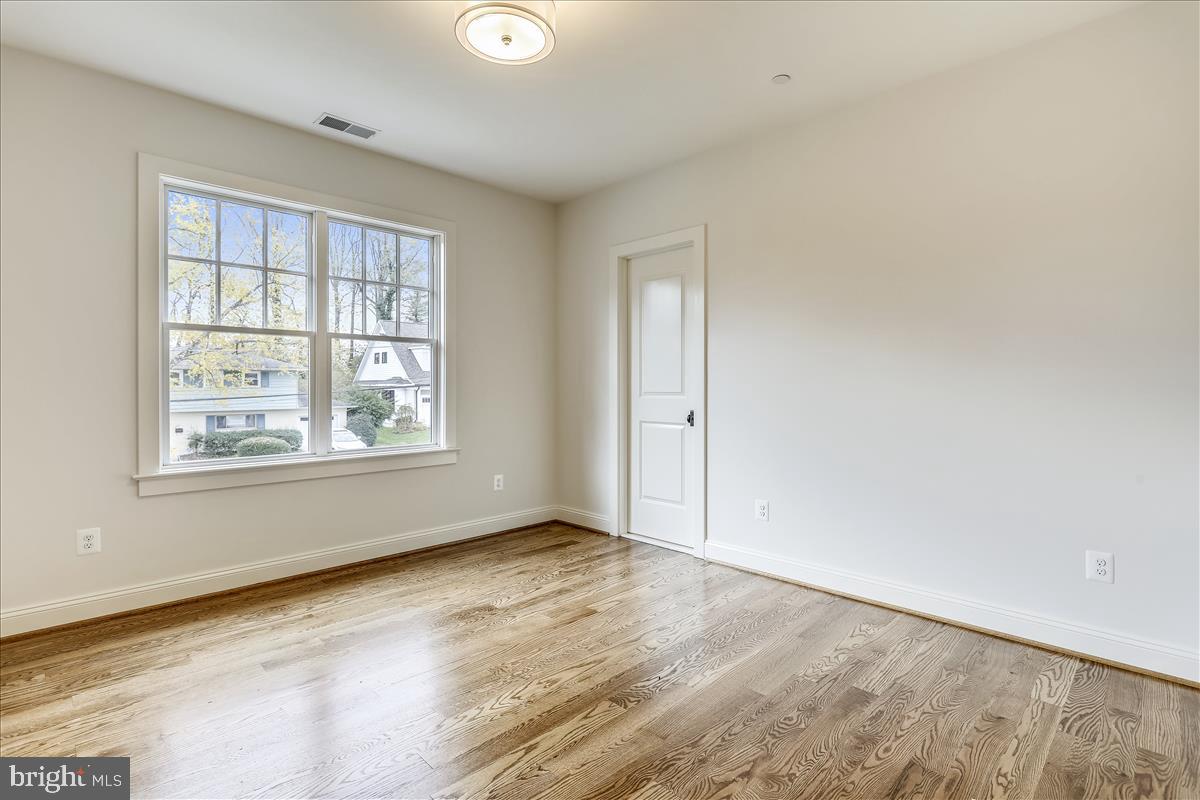 OAKWOOD KNOLLS - Residential