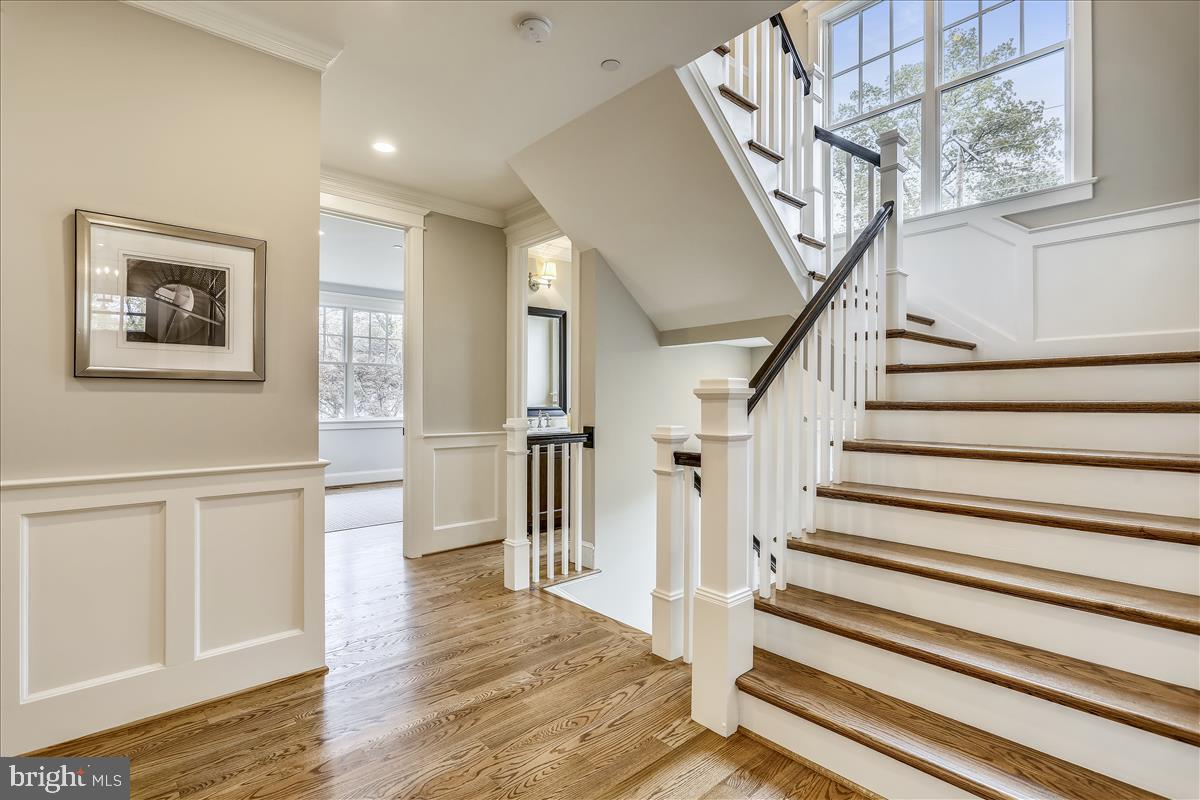 OAKWOOD KNOLLS - Residential
