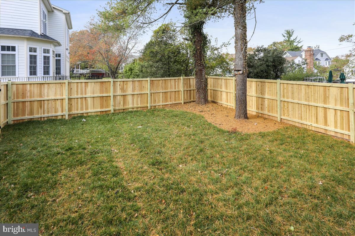 OAKWOOD KNOLLS - Residential