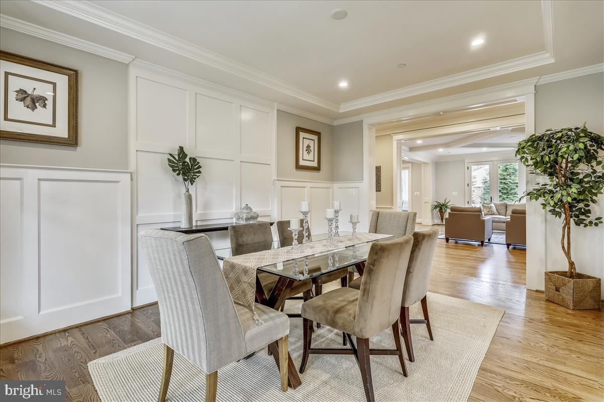 OAKWOOD KNOLLS - Residential