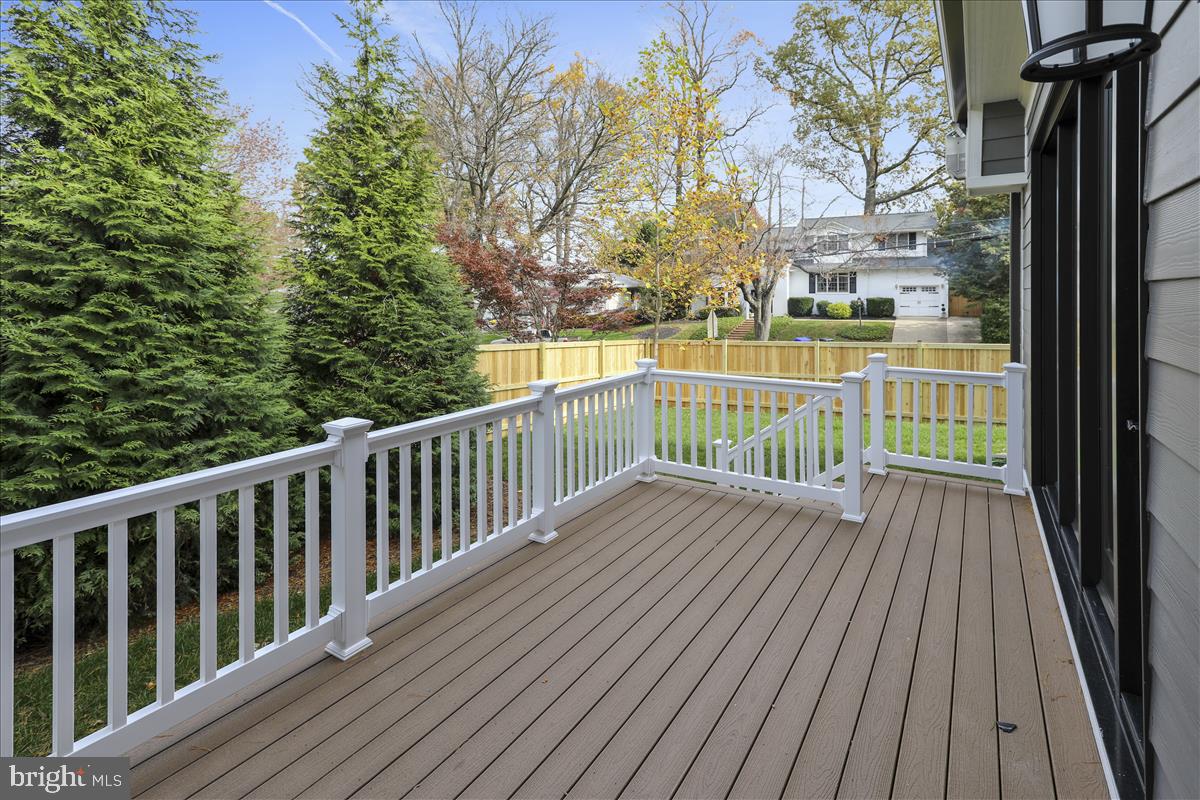 OAKWOOD KNOLLS - Residential