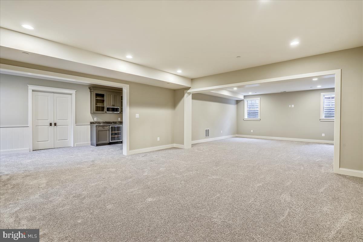 OAKWOOD KNOLLS - Residential