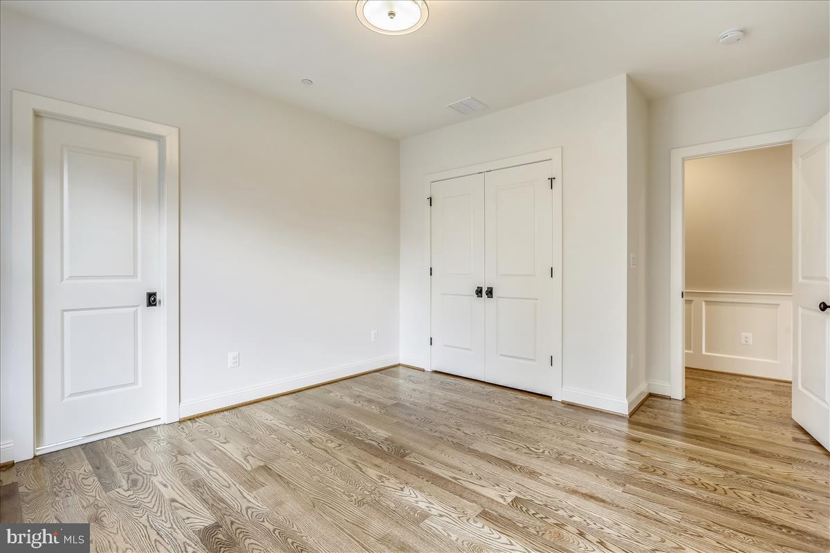 OAKWOOD KNOLLS - Residential