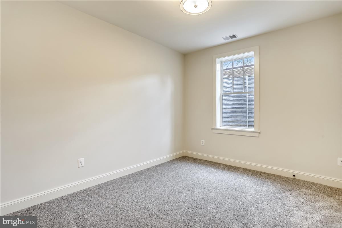OAKWOOD KNOLLS - Residential