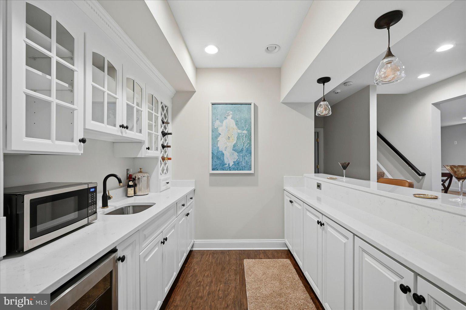 LANSDOWNE ON THE POTOMAC - Residential